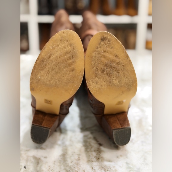 Michael Antonio Brown Faux Leather Belted Boots Size 9 – 20” Shaft 3.75”Heel EUC - Picture 4 of 6